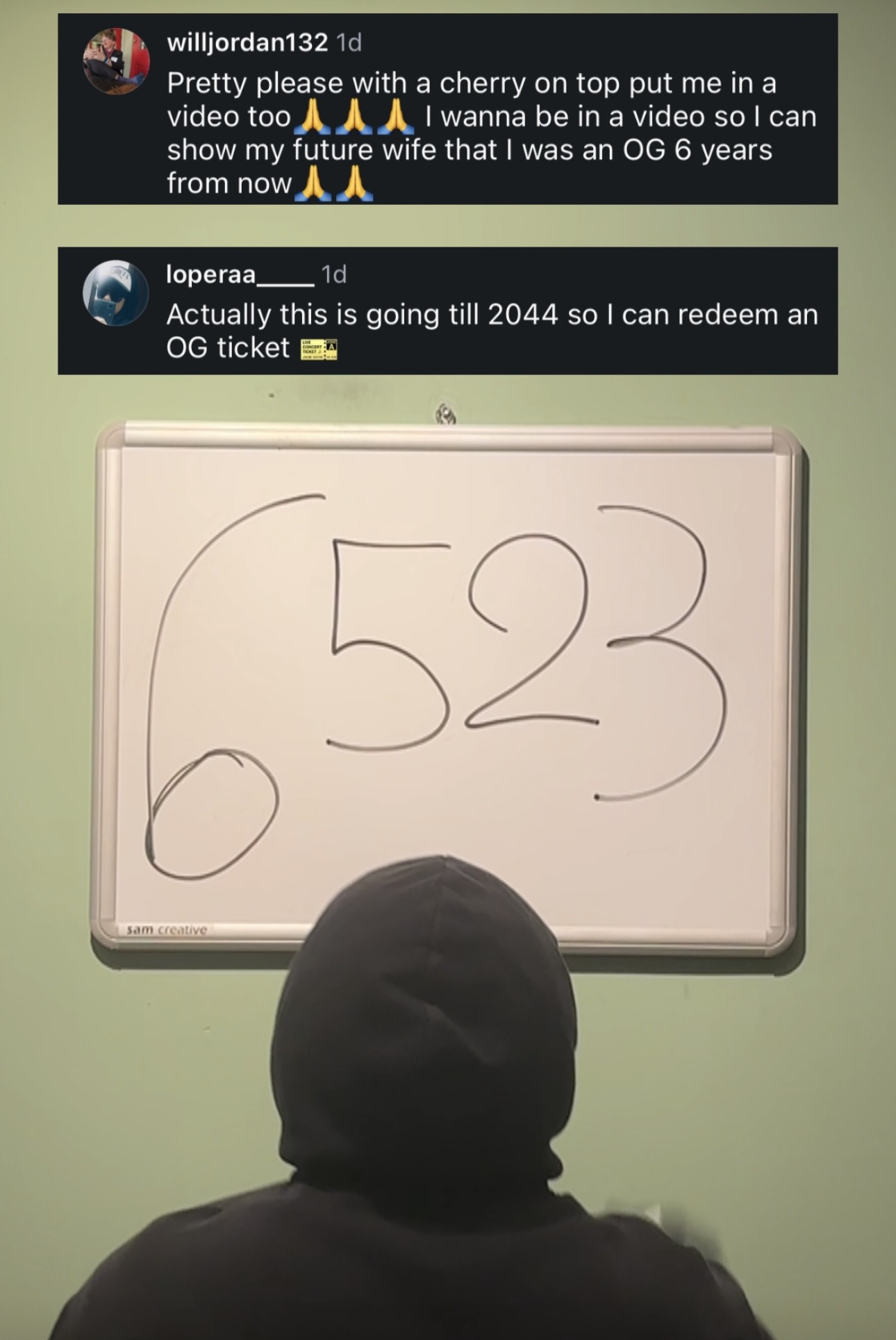 Screenshot of day 6523 with comments pinned above the whiteboard